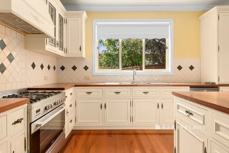Fifth view of Homely house listing, 25 Argyle Court, Pakenham VIC 3810