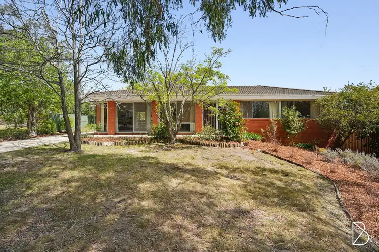 Second view of Homely house listing, 8 Echo Place, Lyons ACT 2606