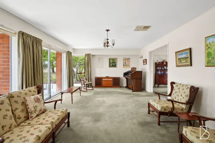 Third view of Homely house listing, 8 Echo Place, Lyons ACT 2606