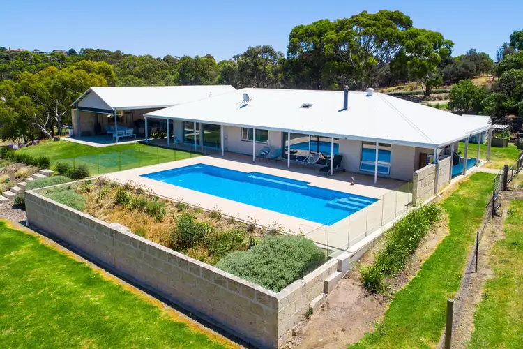 28 Ferrier Drive, Waitpinga SA 5211