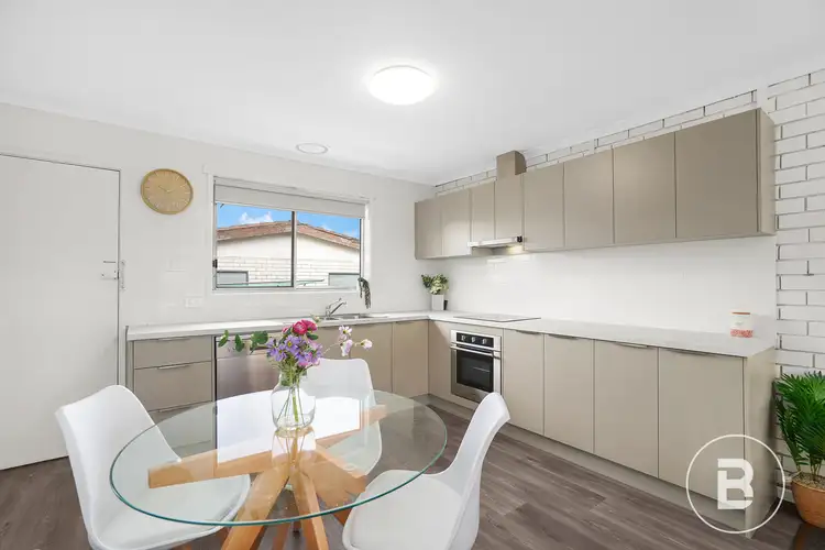 3/6 Bala Street, Sebastopol VIC 3356
