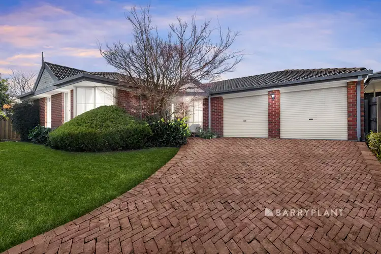 4 Kingsmere Drive, Berwick VIC 3806