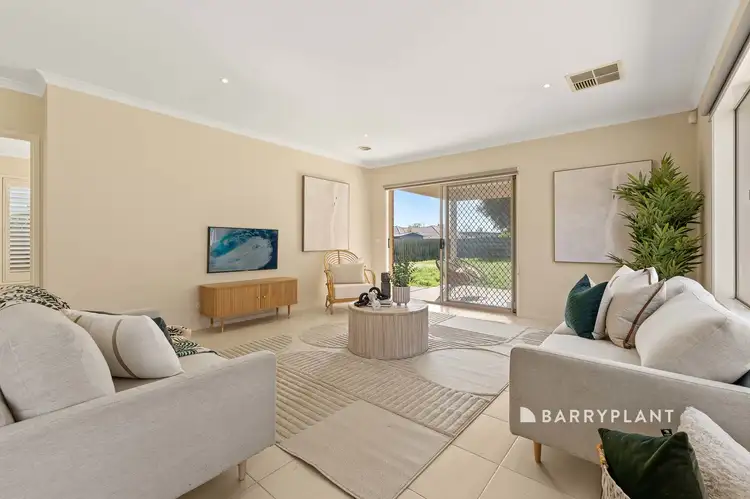 Sixth view of Homely house listing, 3 Tuileries Rise, Narre Warren South VIC 3805