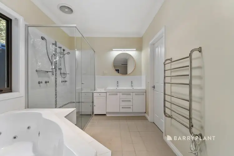 Sixth view of Homely house listing, 20 Scott Lee Drive, Beaconsfield VIC 3807