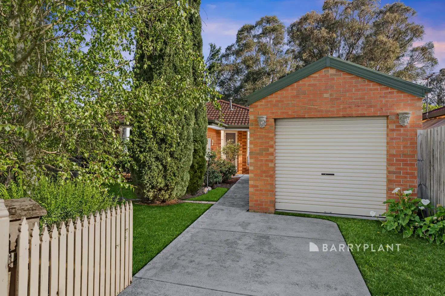 Main view of Homely house listing, 5 Charter Close, Berwick VIC 3806