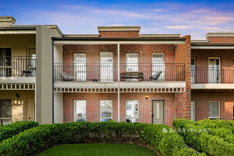 3/10 Parkhill Drive, Berwick VIC 3806