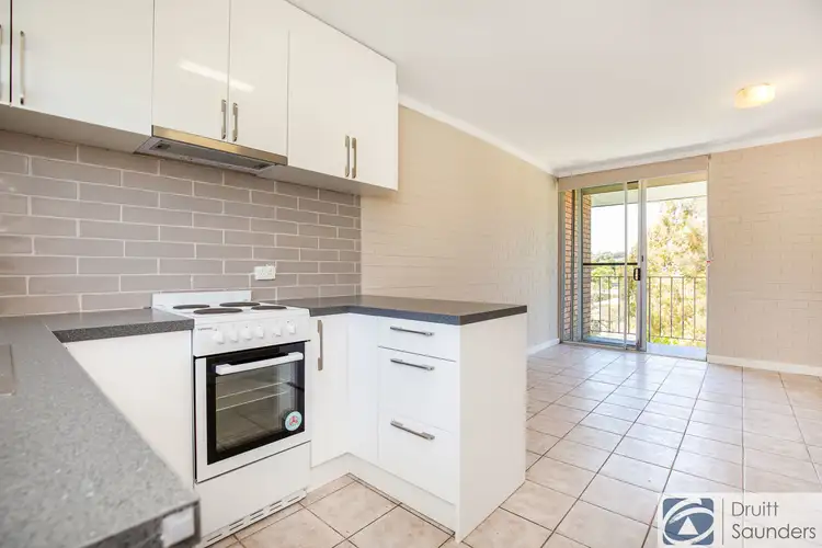 13/2 Coral Street, Scarborough WA 6019