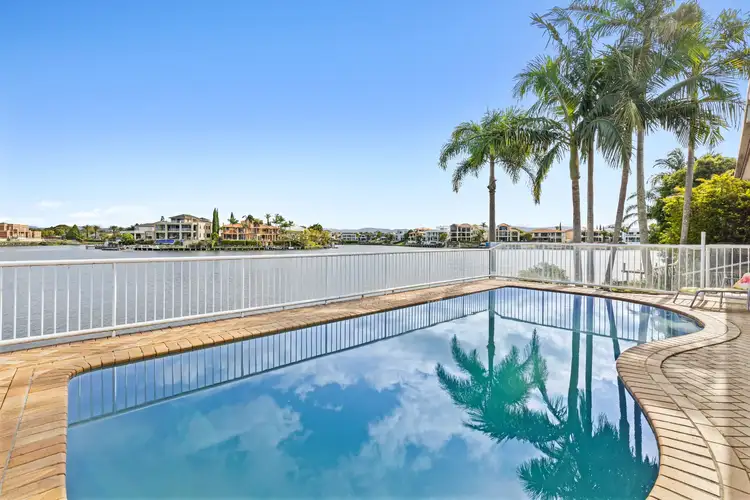 28 Montevideo Drive, Clear Island Waters QLD 4226