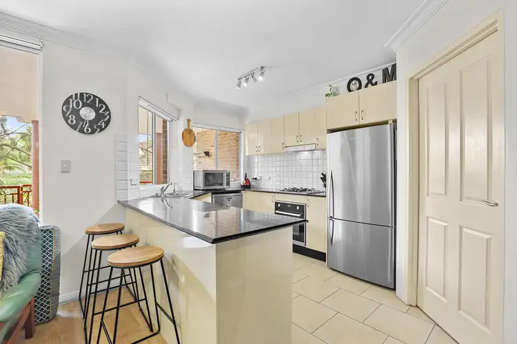Fourth view of Homely apartment listing, 6/31-33 Moss Place, Westmead NSW 2145