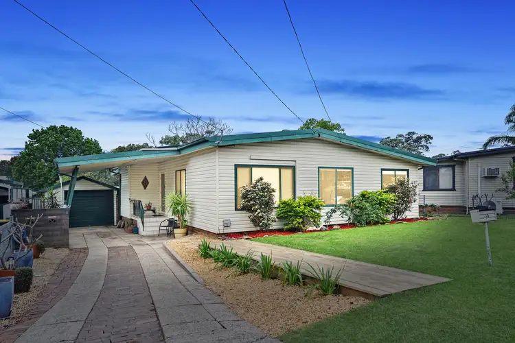 14 Nauru Crescent, Lethbridge Park NSW 2770
