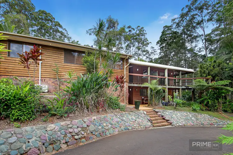 5 Artemia Court