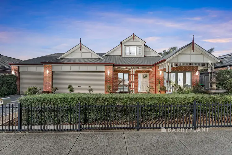 22 Skyline Way, Berwick VIC 3806