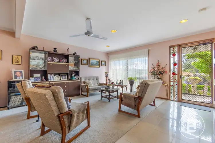 Fifth view of Homely house listing, 9 Windsor Court, Kangaroo Flat VIC 3555