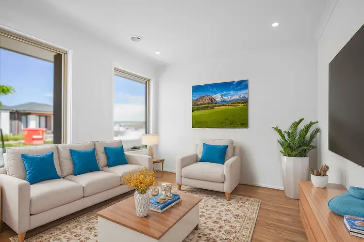 Second view of Homely house listing, 5 Prana Way, Werribee VIC 3030