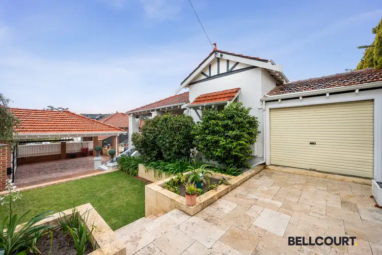 12 Egham Road, Burswood WA 6100
