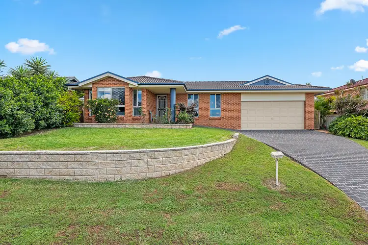 8 Acer Terrace, Thornton NSW 2322