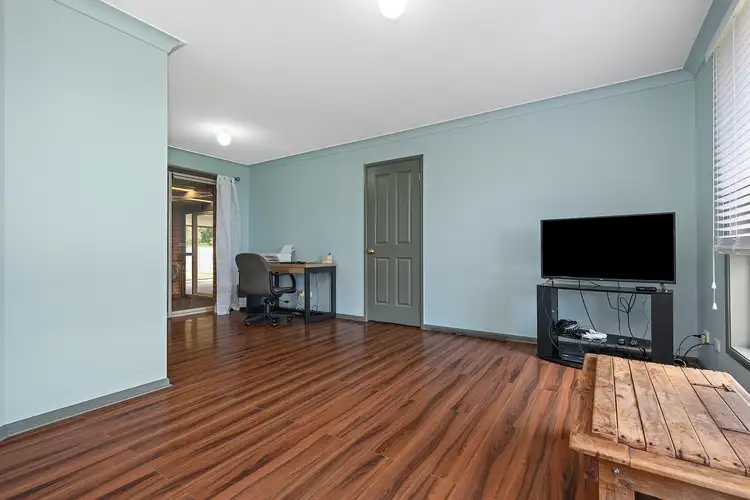 Fifth view of Homely house listing, 8 Acer Terrace, Thornton NSW 2322