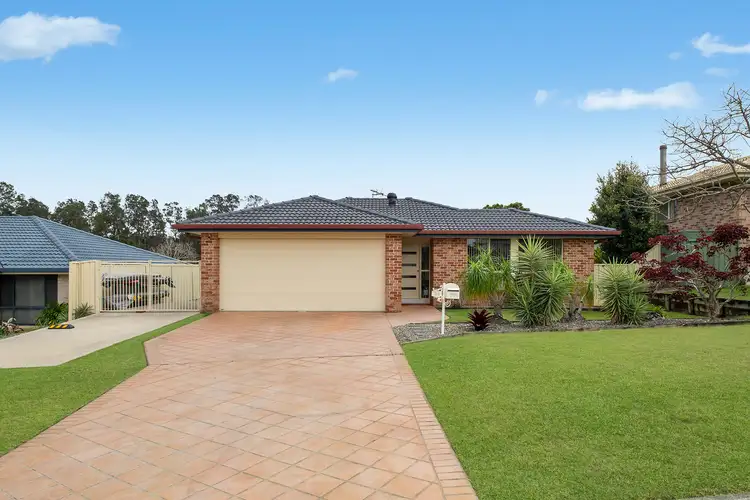 28 Explorers Way, Lake Cathie NSW 2445