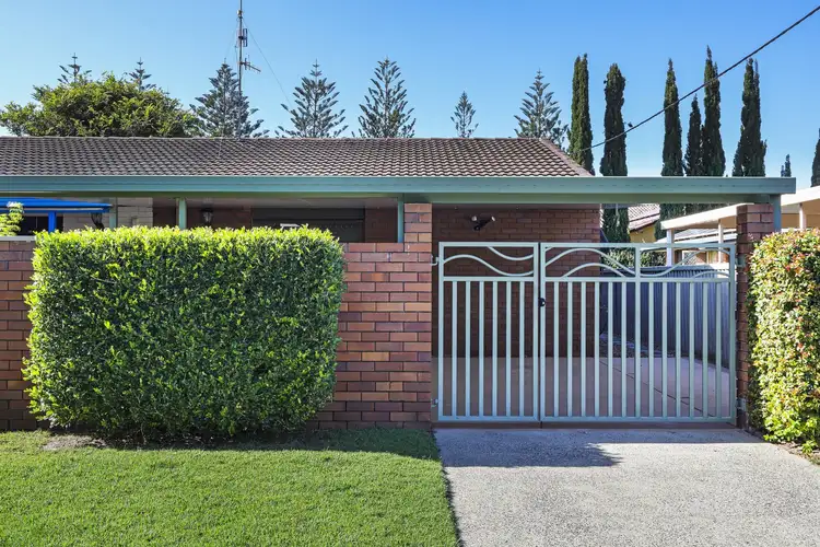 Second view of Homely semi-detached listing, 2/28 Bullimah Avenue, Burleigh Heads QLD 4220