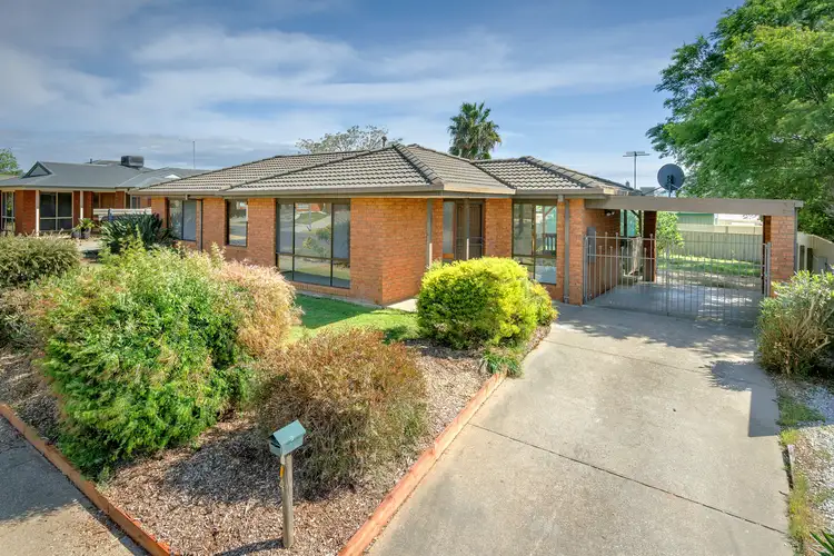 Main view of Homely house listing, 4 Jason Circuit, Wodonga VIC 3690