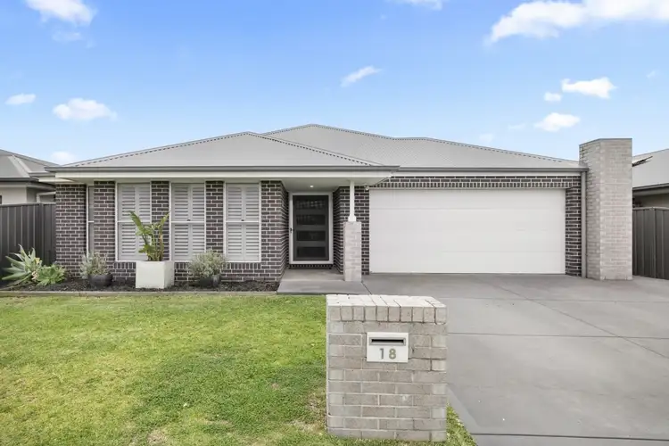 18 Conquest Close, Rutherford NSW 2320