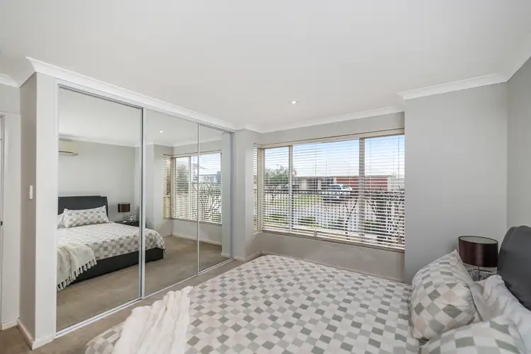 Fifth view of Homely house listing, 6 Roosky Approach, Ridgewood WA 6030