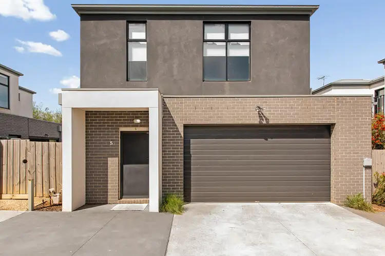 5/11 Wendy Way, Tarneit VIC 3029