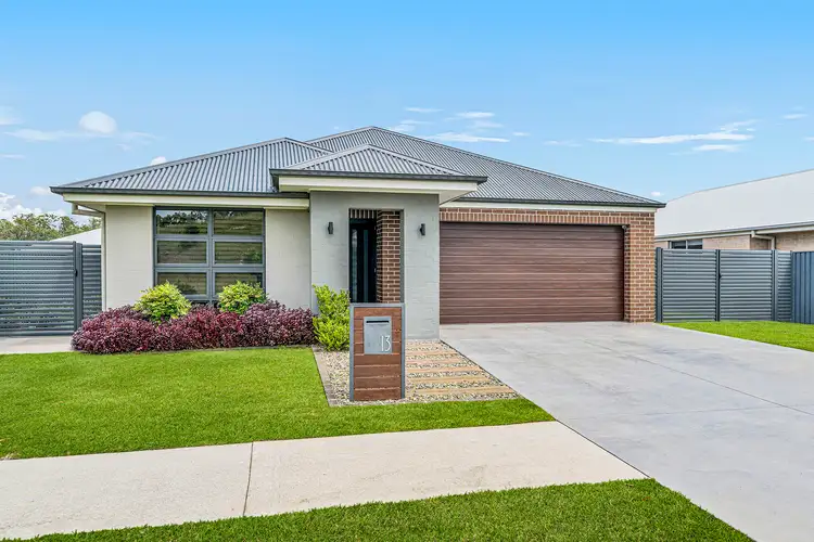 13 Day Circuit, Thrumster NSW 2444
