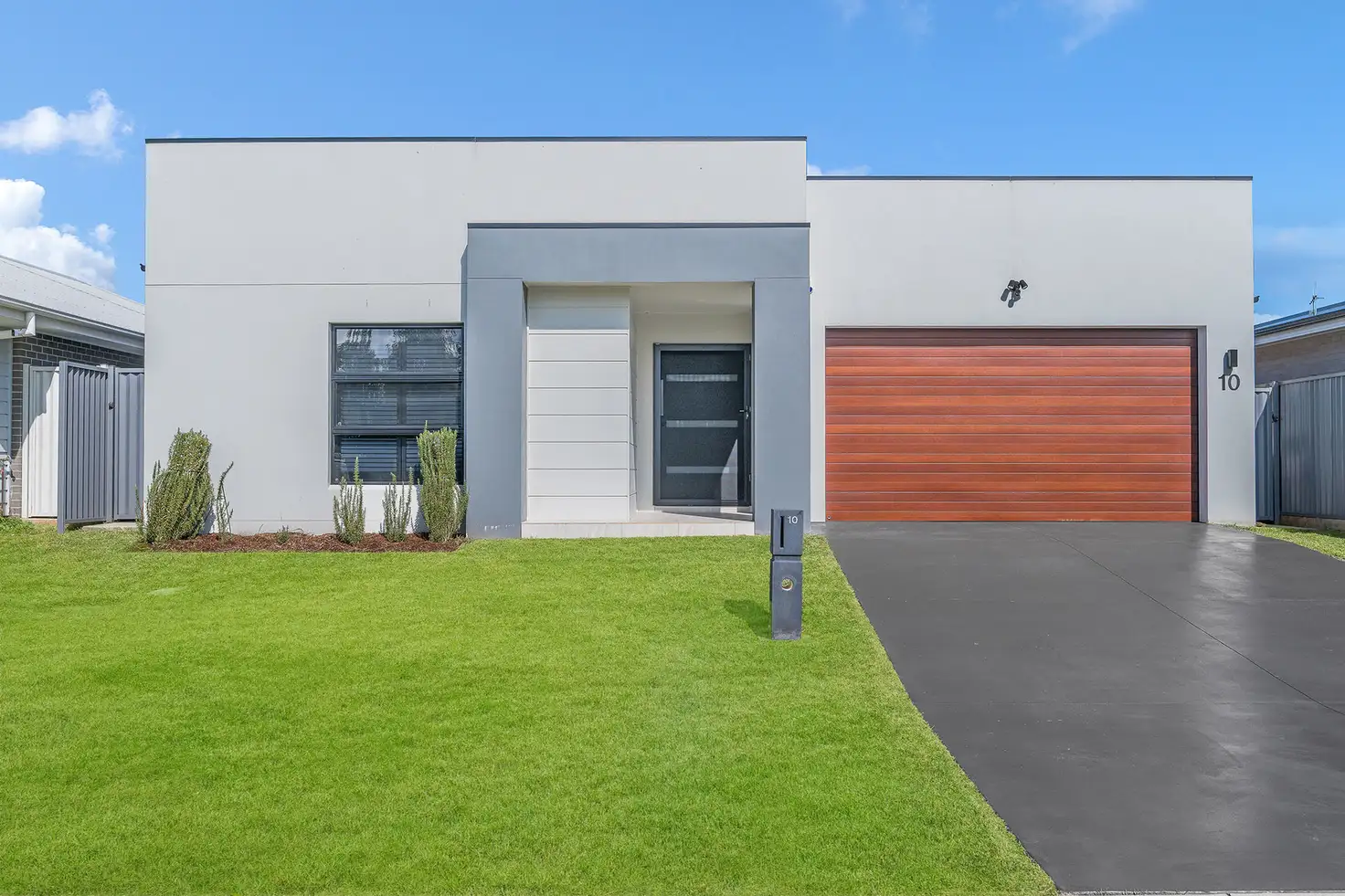 Main view of Homely house listing, 10 Maize Parkway, Thrumster NSW 2444