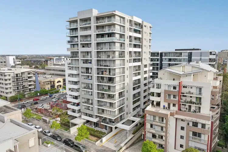 404/2 Lachlan Street