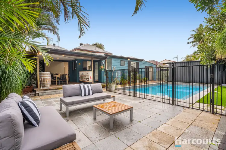17 Sunderland Street, Mayfield NSW 2304