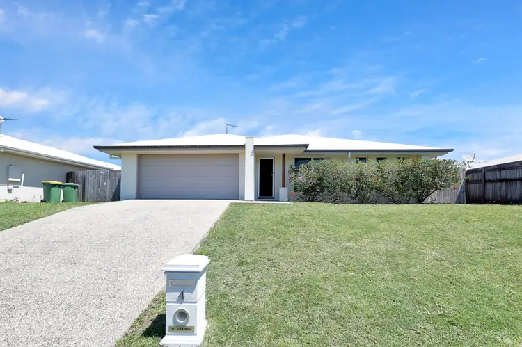 4 Dobinson Street, Bucasia QLD 4750