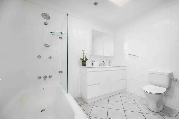 Sixth view of Homely house listing, 10 Mackenzie Street, Bondi Junction NSW 2022