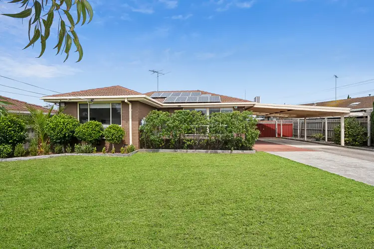 2 Waterford Avenue, Norlane VIC 3214