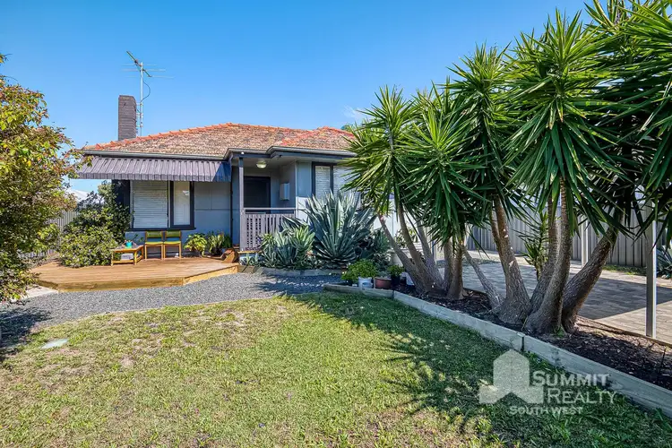 4 Ausden Street, Carey Park WA 6230