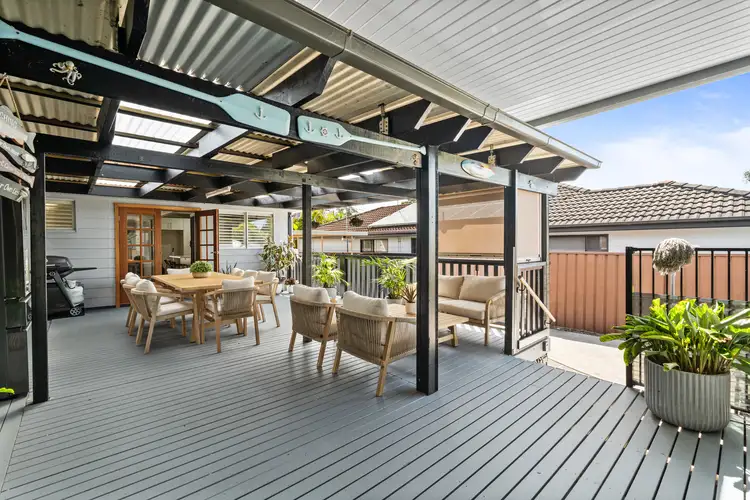 18 Shropshire Street, Gorokan NSW 2263
