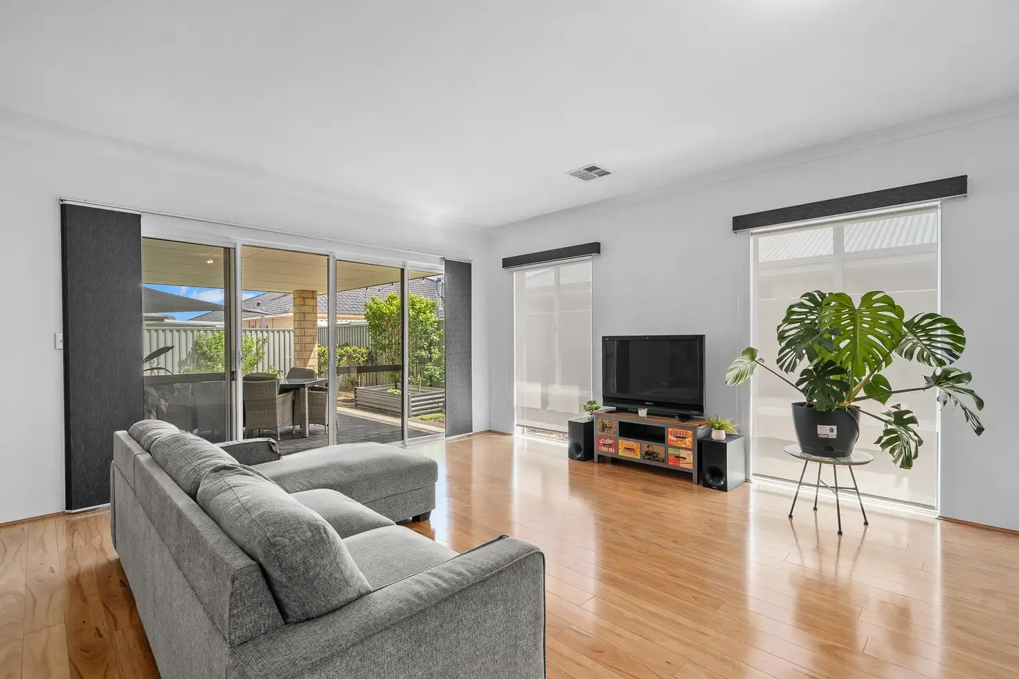 Main view of Homely house listing, 11 Fenians Pass, South Yunderup WA 6208
