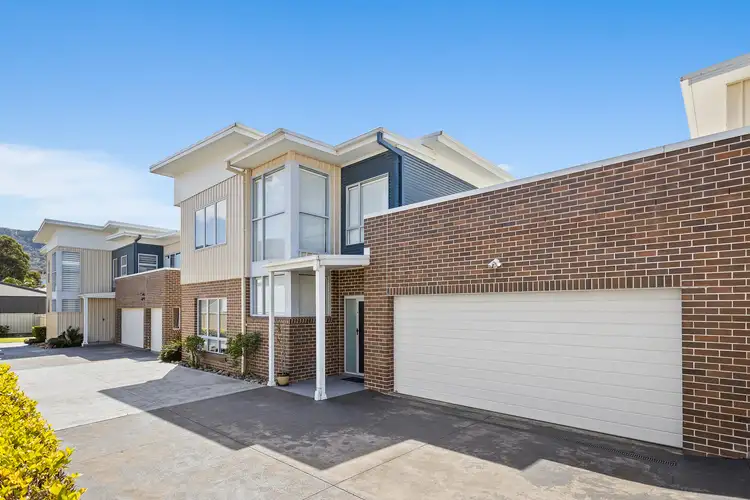 4/12 Russell Street, Balgownie NSW 2519