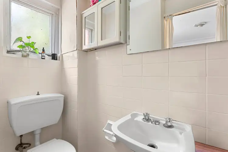 Fifth view of Homely apartment listing, 1/14 The Crescent, Dee Why NSW 2099