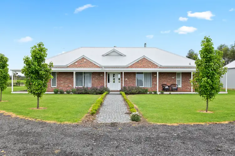 9 Llewellyn Close, Corinella VIC 3984