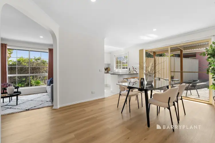 Fifth view of Homely unit listing, 2/61 Strathavan Drive, Berwick VIC 3806