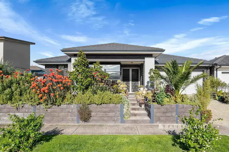 3 Nirvana Avenue, Officer VIC 3809