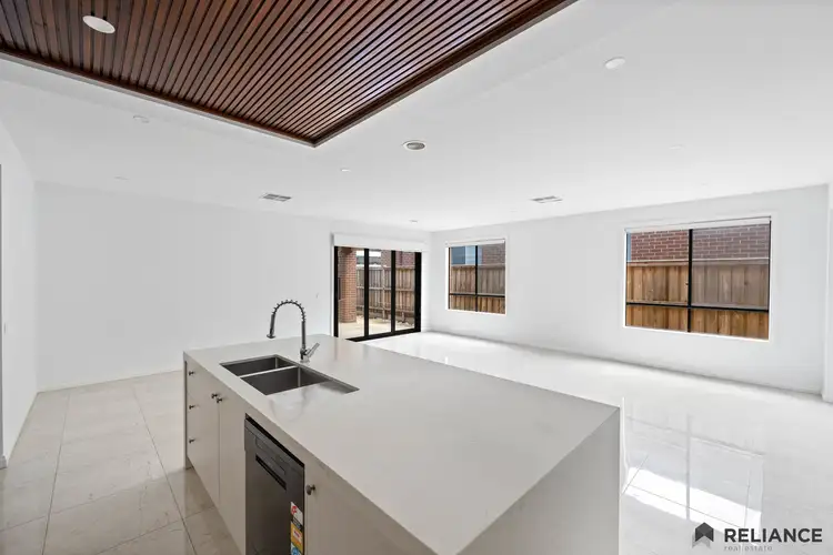 Sixth view of Homely house listing, 14 Adelaide Circuit, Donnybrook VIC 3064