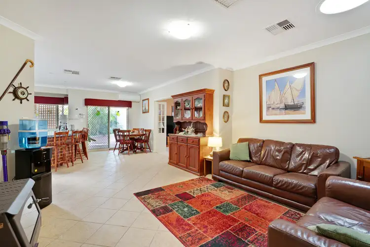 Sixth view of Homely house listing, 10 Chennile Vista, Halls Head WA 6210