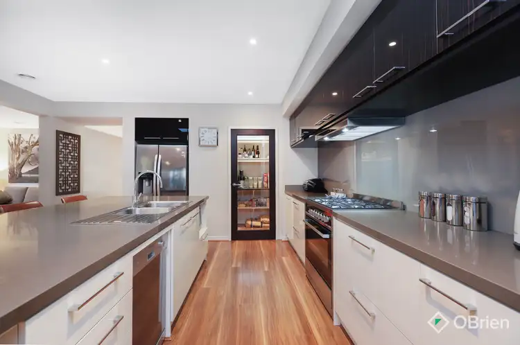 Fifth view of Homely house listing, 9 Syon Court, Burnside Heights VIC 3023