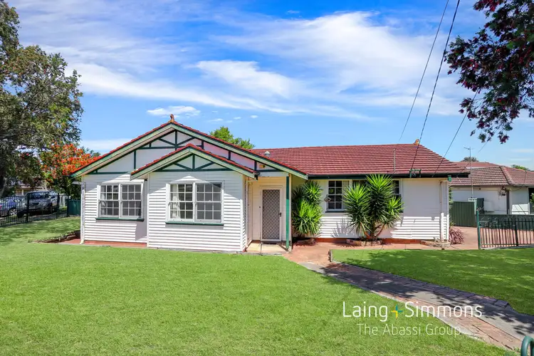 46 Nauru Crescent, Lethbridge Park NSW 2770