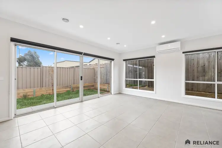 Fifth view of Homely unit listing, 3/42 Lady Penrhyn Drive, Harkness VIC 3337