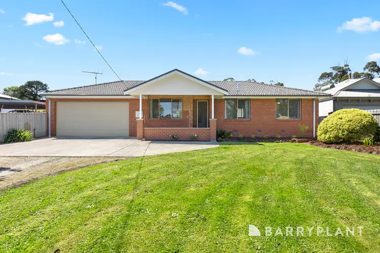 24 Davis Street, Nyora VIC 3987