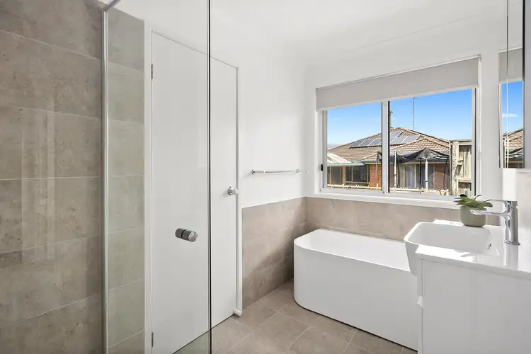 Seventh view of Homely house listing, 7A Glenlee Drive, Horsley NSW 2530