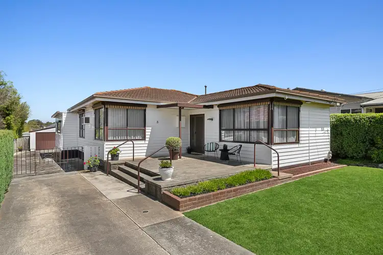 8 Maurice Street, Herne Hill VIC 3218